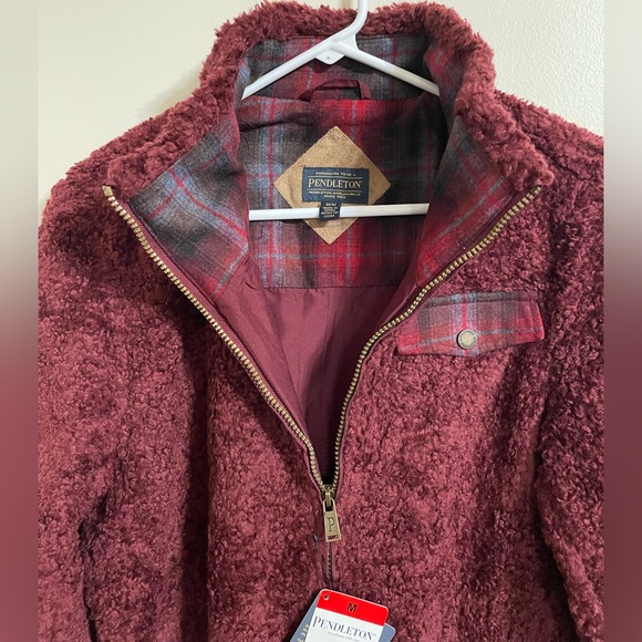 Pendleton Dark Red Fleece Jacket - Picture 3 of 4